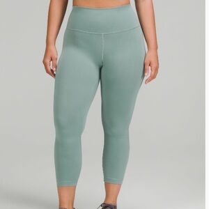 Lululemon Wunder Train Contour Fit High-Rise Tight 25"
